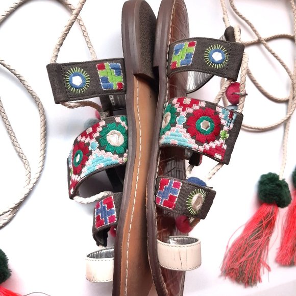Sam Edelman Gretchen Boho Tassel Ankle Wrap Sandals SZ 8 - Picture 6 of 9